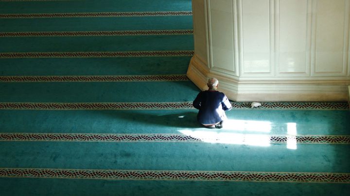 Pray- اقامه صلاه